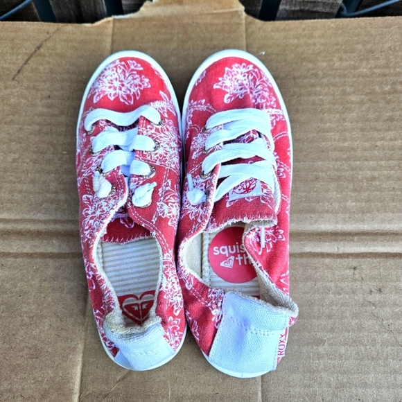 Roxy Red White Floral Casual Lace Sneakers Shoes Size 3 - Picture 12 of 16